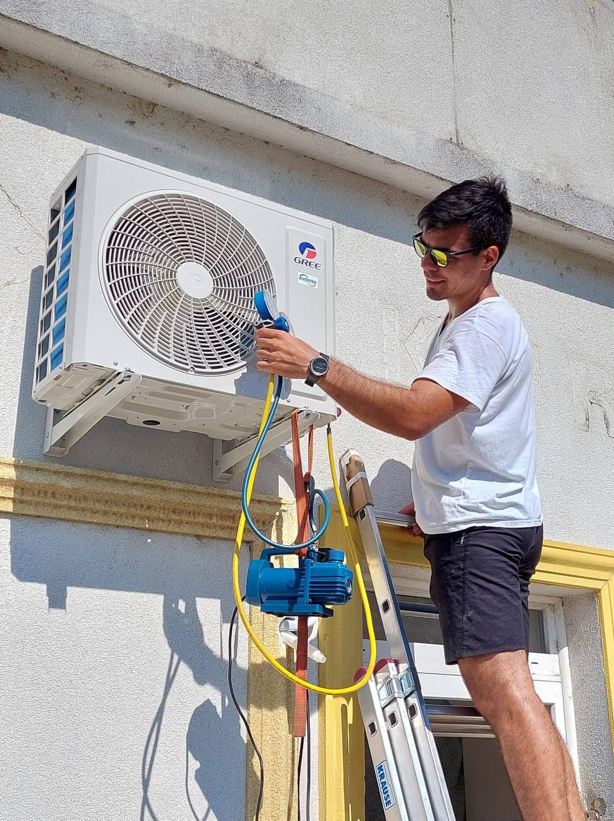 Klíma hűtőkör bekötése vákuumszivattyúval